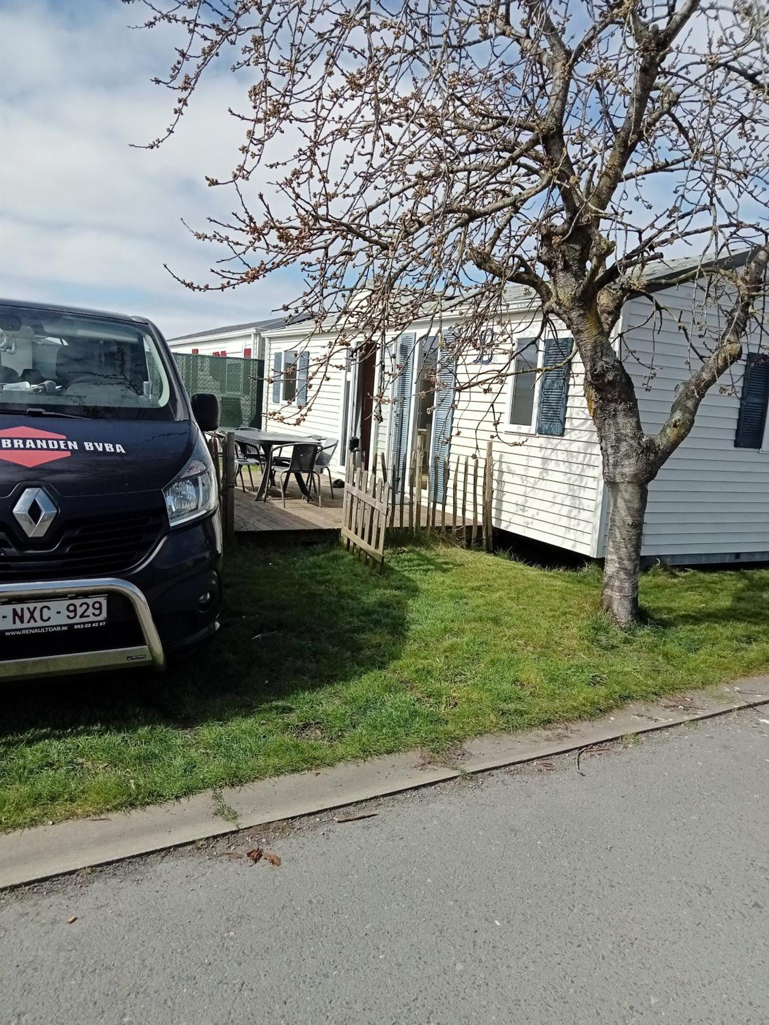 Stacaravan Bredene Met Tuin Nr 2126 Luaran gambar